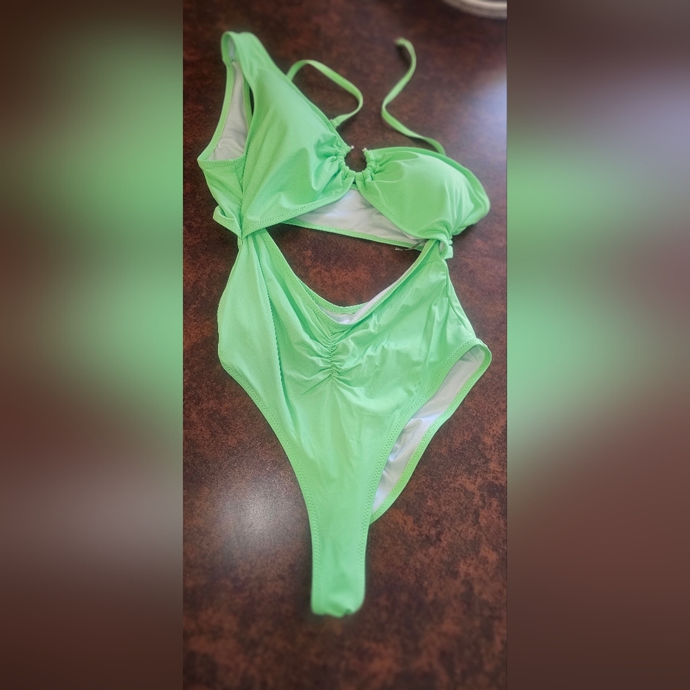 Quinsen Neon Green One Piece Open Front Swim Suit Bikini Womens Size XL